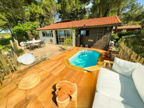 Chalet, Oasis et vue mer,proxi circuit Paul Ricard